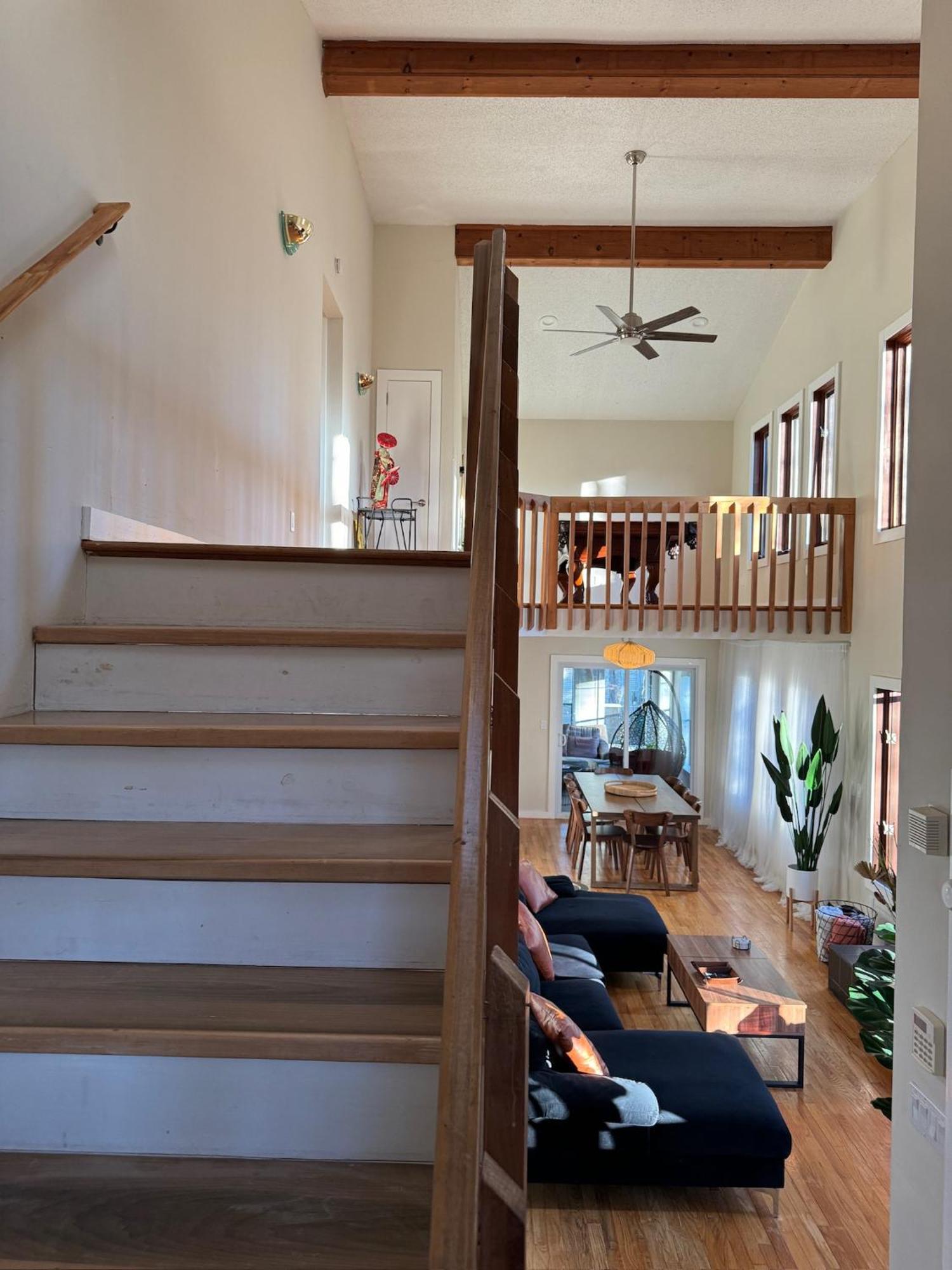 Holiday home Poconos -kayaks- Hottub-karaoke-lake *